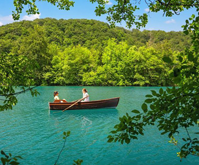 Kamp Plitvice 5*: oddih v mobilni hišici 
