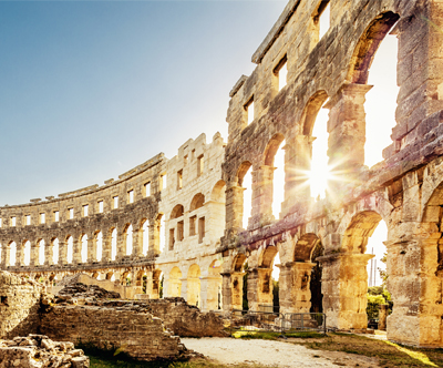 Pula City Center Accommodation 4*: jesenski oddih