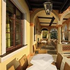 Pytloun Schlosshotel Weikersdorf 4*; romantični oddih