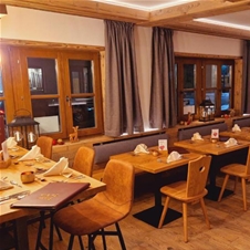 Sporthotel Dachstein West, alpski oddih