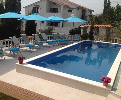 Apartmaji Villa Vera, Novi Vinodolski: vila z bazenom Apartmaji Villa Vera, Novi Vinodolski: vila z bazenom