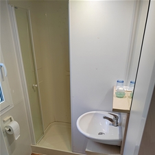 Kamp Natura 5*; Terme Olimia: oddih v mobilnih hiškah