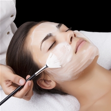 Beauty District salon, hydrafacial globinsko čiščenje