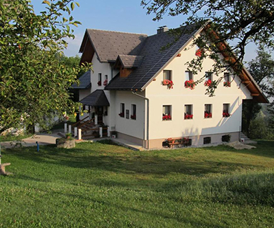 Turistična kmetija Ljubica: krasne počitnice Turistična kmetija Ljubica: krasne počitnice