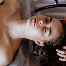 Ana's Studio, Head spa tretma 120 min