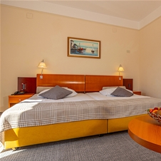 Hotel Marina 4*, Selce: počitnice s polpenzionom
