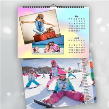 Personaliziran stenski koledar z vašimi fotografijami