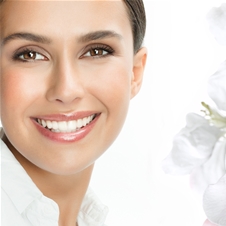 Dermadent: namestitev zobnega kristalčka