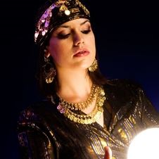Vedeževanje s tarot kartami preko video klica