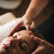Salon Infragym: Sculpting face lift, masaža obraza