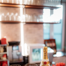 Ned Hotel Graz, Avstrija, nočitev z zajtrkom