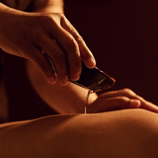 Siam Bamboo Massage Center;  Lanna Thai oljna masaža