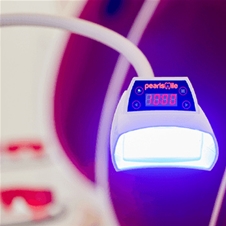 Premium beljenje zob z metodo PEARLSMILE®