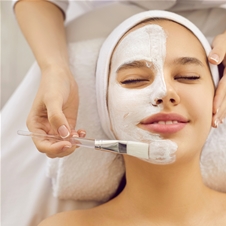 Kozmetični salon Zenspot: nega kože, bioptron