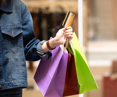 Ovitek za kartice z RFID tehnologijo