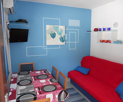 7-dnevni oddih za 5 oseb v sodobnem apartmaju na Šolti
