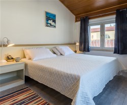 villa bionda, novigrad