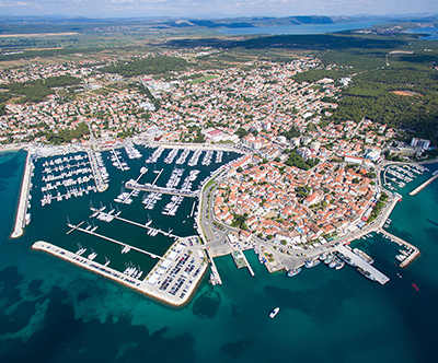 Poletne pocitnice v studio apartmaju v Biogradu na Moru