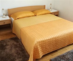 Apartma Domines