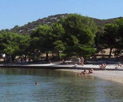 Oddih v apartmaju Hari, Tisno pri Murterju