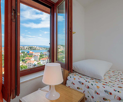 Popoln 6-dnevni oddih v apartmajih v Trogirju