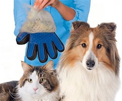 rokavica za razčesavanje