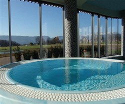 wellness, lambergh chateau & hotel