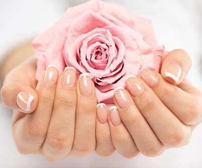 30-minutna manikira v Perfect Nail Studiu
