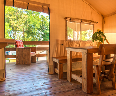 Oddih v Glamping Sunflower šotoru za do 5 oseb v Maredi