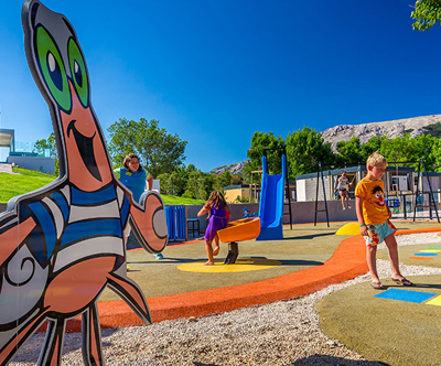 Hiške za 4+2; Baška Beach Camping Resort 4*