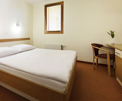 App Lipov gaj 3*, Lendava
