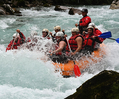 adrenalin rafting na biserni reki Tari