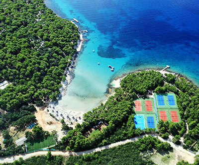 Pine Beach Pakoštane: Boom Club pocitnice za 5 oseb