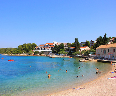 Hotel Liburna 4* Korcula: polpenzion za 2 osebi
