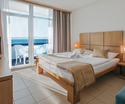 Hotel Beli Kamik 3*, Njivice: družinske počitnice
