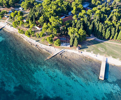 Kamp Pineta, Fažana: mobilne hiške v Istri