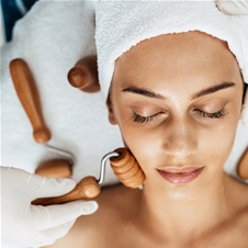 Salon Sprostilni kotiček: maderoterapija obraza, 30 min
