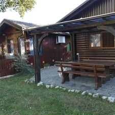 Čebelarjeva hiška, Kamp Natura, Terme Olimia