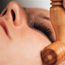 Salon Sprostilni kotiček: maderoterapija obraza, 30 min